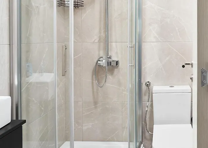 Апартаменти With 2 Parking Spots